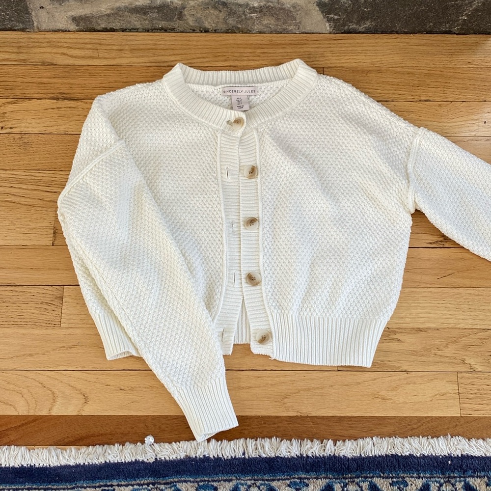 Cream Crochet-Look Cropped Cardigan – Perfect for Spring